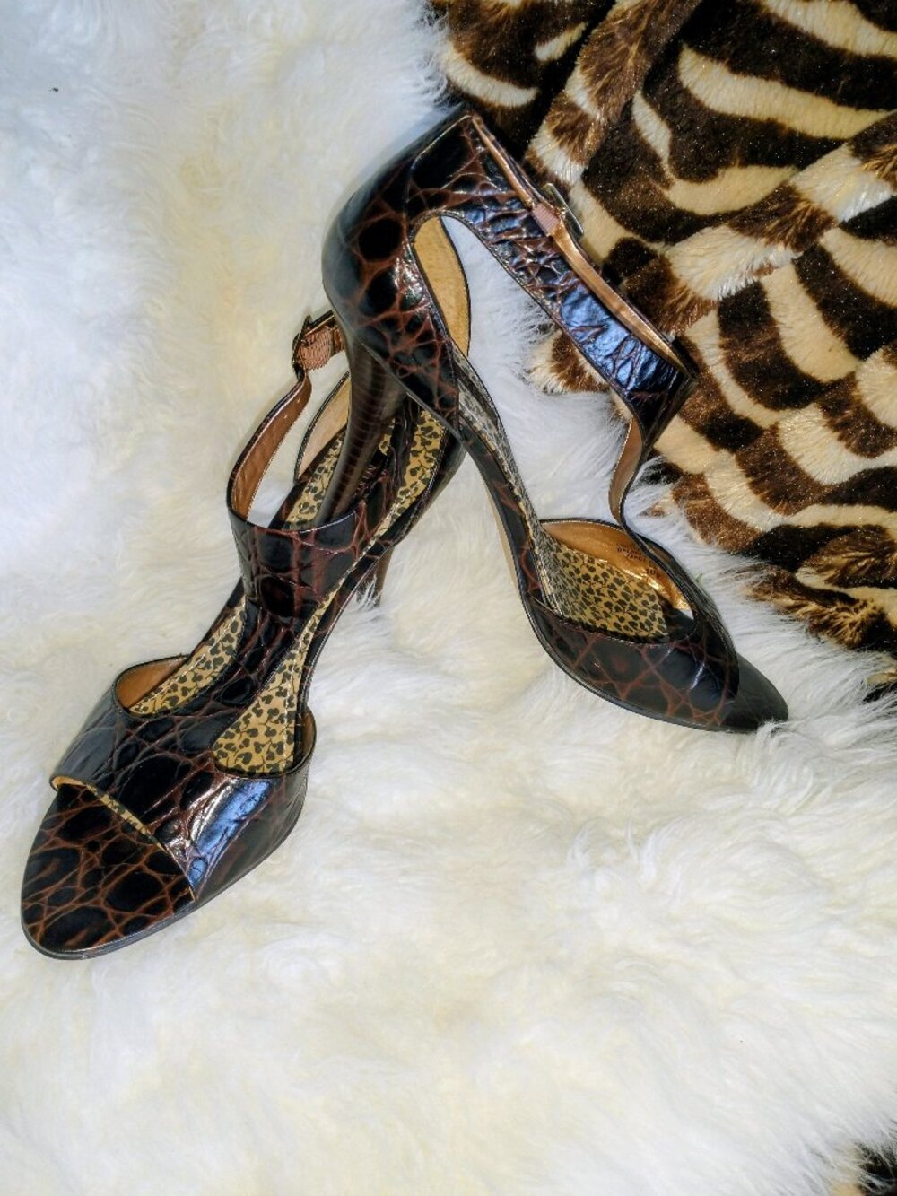 Nine West Coco Brown Jendavi T Strap Heels